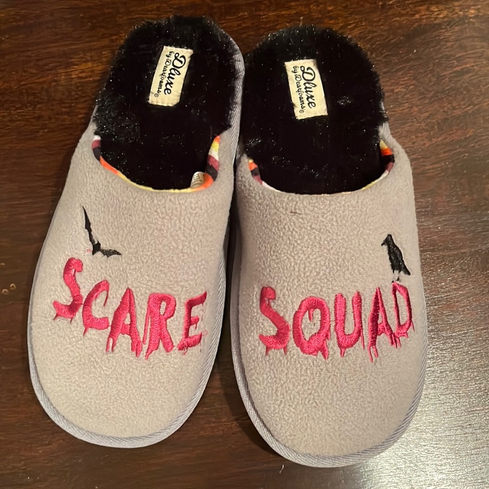 👻 NEW HALLOWEEN Scare Squad Dluxe by Dearfoams slippers youth Kids sz 2/3